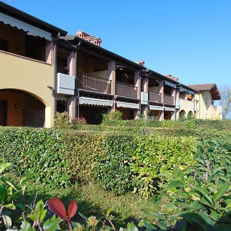 Srs Parco Sul Lago Apartment